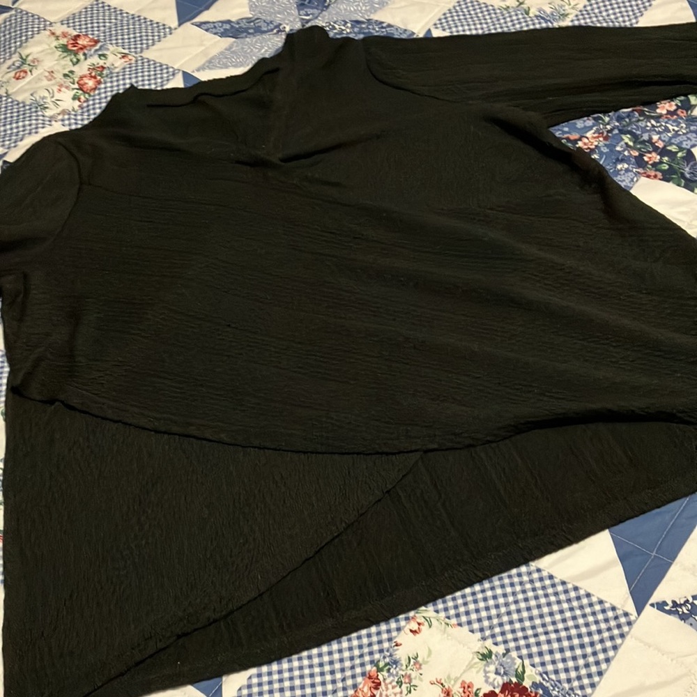 ⭐️ 5/$20 ⭐️ Shein Top - Picture 2 of 6